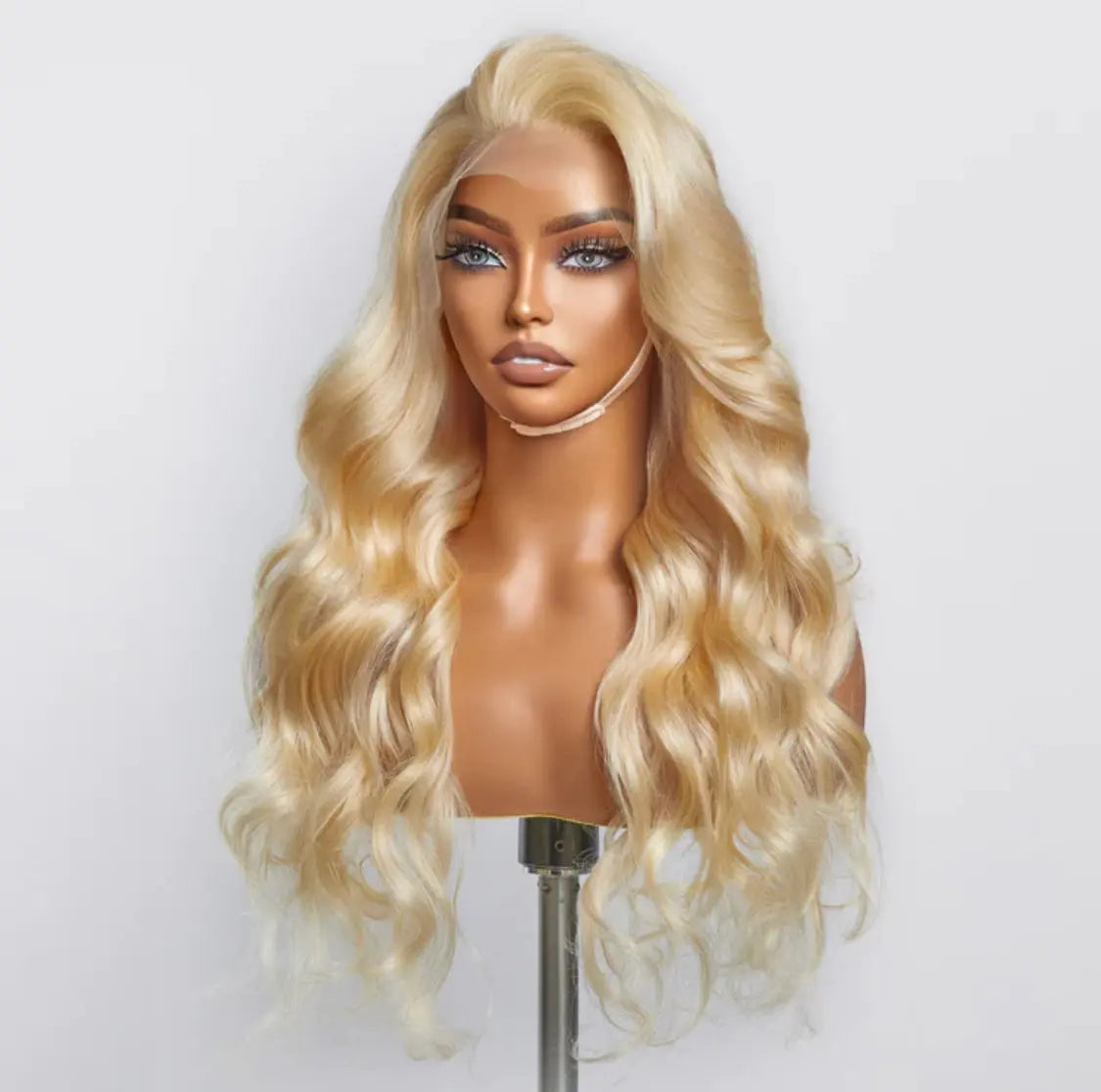 16–30 inch pre-plugged 13“ x 4“ #613 body wave lace frontal wigs 150% density – 100% human hair Majestic Blendz